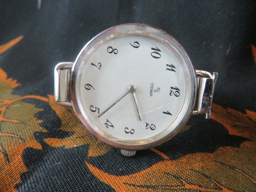 Ancienne montre bracelet - ancienne,