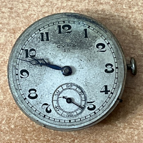 Montre mécanique ancienne - montre,