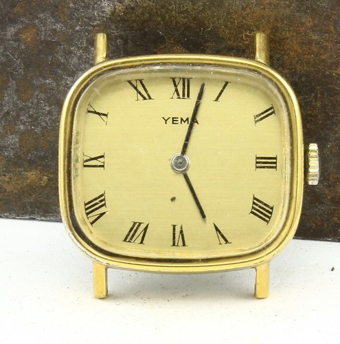 Montre ancienne mécanique - ancienne,